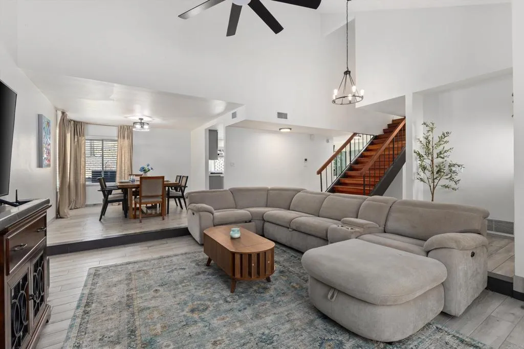 https://cdn.realtyfeed.com/cdn/127/307073287/562b430a0534e83df7e18a7ce7681967.webp