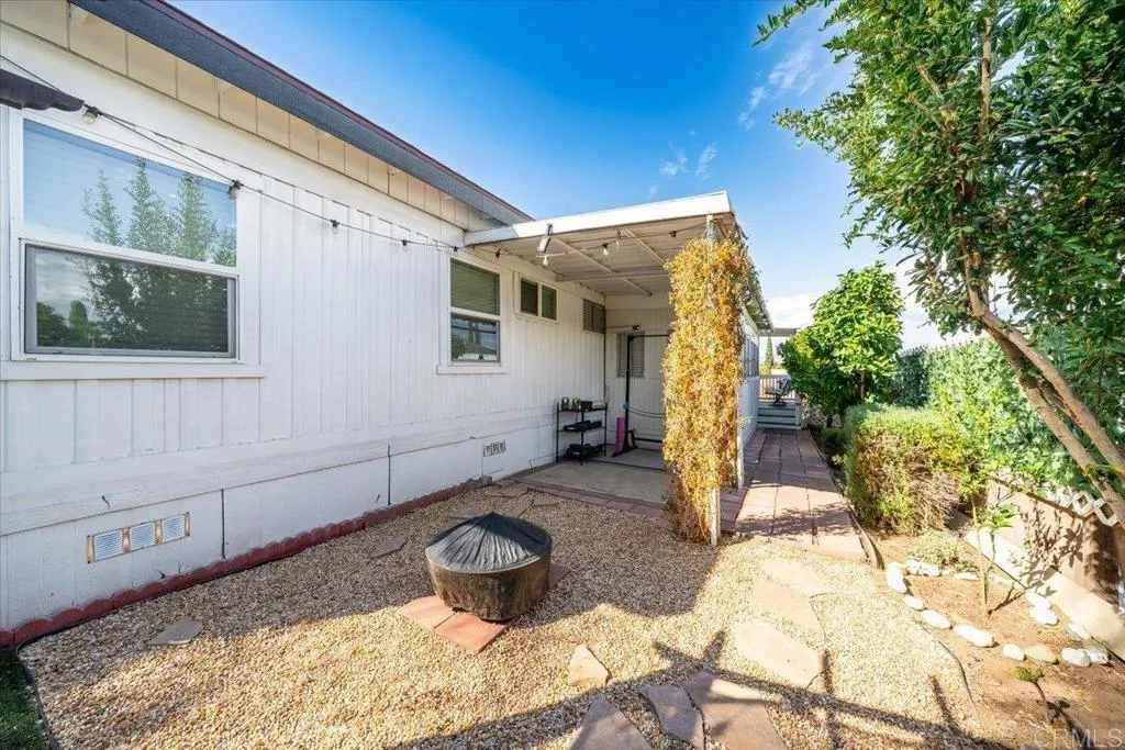 1575 W Valley Pkwy, #2, Escondido, CA 92029