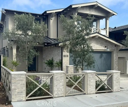1808 Laurel Ave
