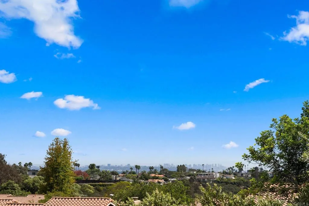 https://cdn.realtyfeed.com/cdn/127/307073405/685b985a70238ea2951c21c293c22544.webp