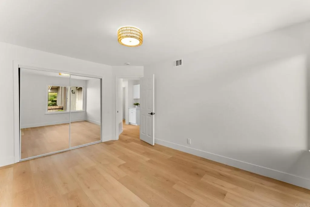 https://cdn.realtyfeed.com/cdn/127/307073405/bbde403760bdbdc69adf84dff1e1ed2f.webp