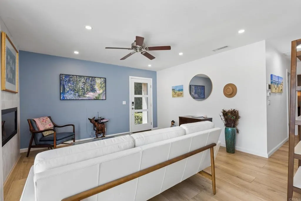 https://cdn.realtyfeed.com/cdn/127/307073436/ed1ff3d61ed039295bfc0a23f9a6f6aa.webp