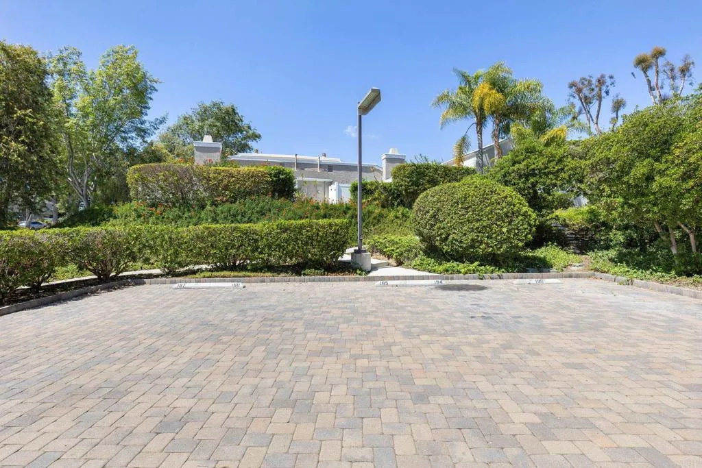 https://cdn.realtyfeed.com/cdn/127/307073436/f7621fdd74de8f26c0fd52a235af058c.webp