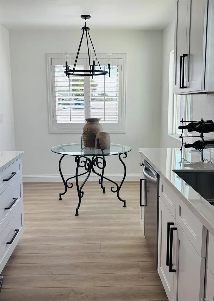 https://cdn.realtyfeed.com/cdn/127/307073439/e49dacde24af99cca0b5fb607d578f32.webp