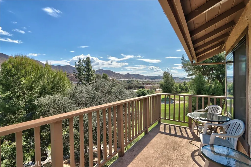 https://cdn.realtyfeed.com/cdn/127/307073511/54e1d73ed59b8508c575360105fb49ed.webp
