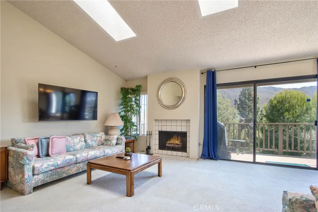 https://cdn.realtyfeed.com/cdn/127/307073511/d4a06396b6ae7418f454817b8e206bd1.webp