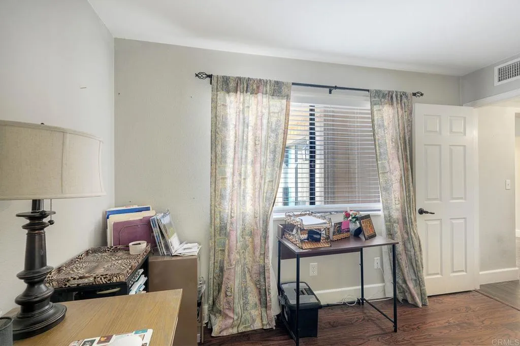 https://cdn.realtyfeed.com/cdn/127/307073648/a9e5f989df5ee488cccacc7cf9065926.webp