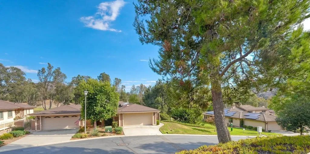 https://cdn.realtyfeed.com/cdn/127/307073648/fbe55de82ea5a094a7d5f4ca64d1b149.webp