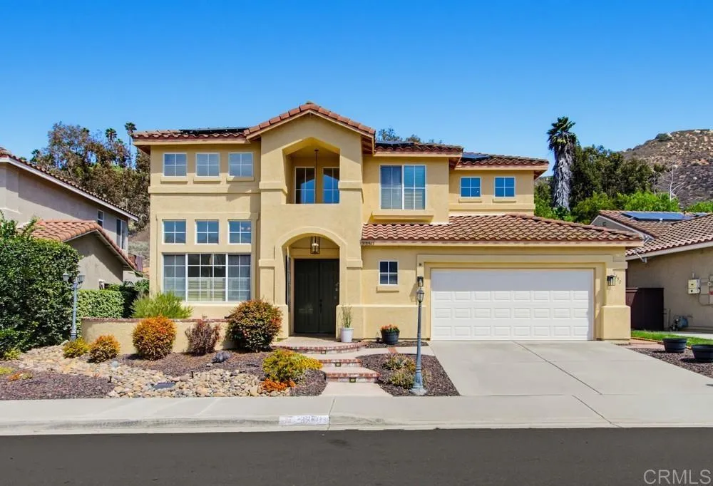 3350 Avocado Vista Lane, Fallbrook, CA 92028 - Main photo, Fallbrook, CA