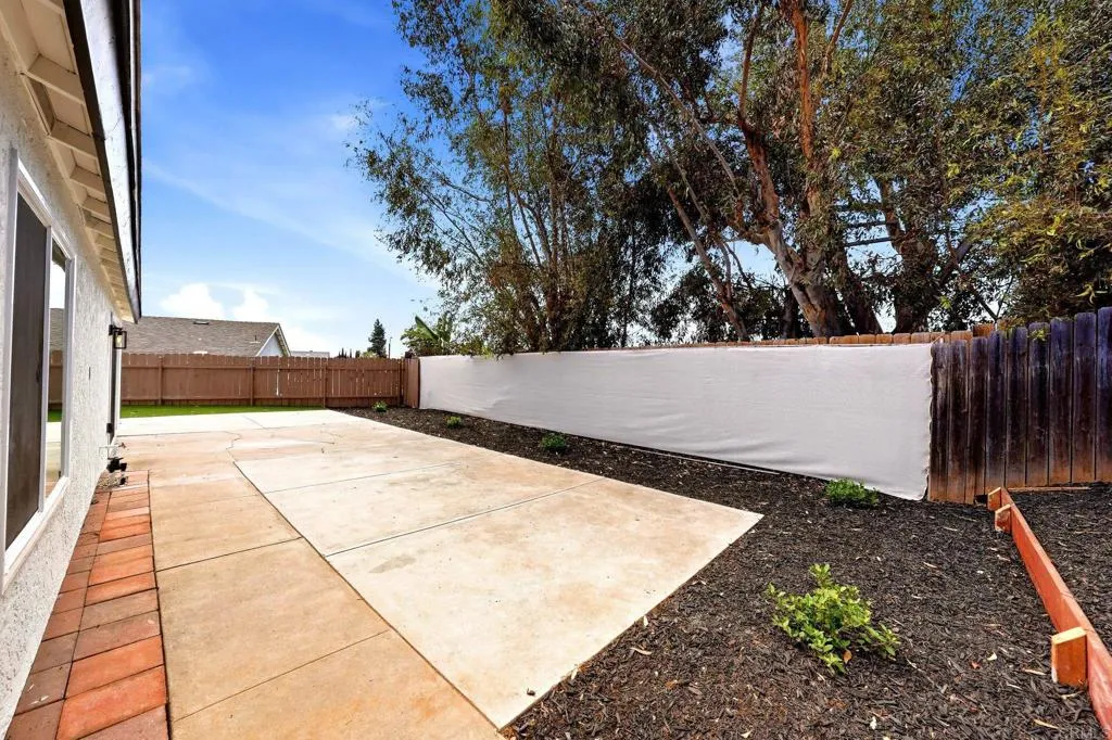 https://cdn.realtyfeed.com/cdn/127/307073760/043fb014442b99f0b59d0cb7a99e0ac7.webp