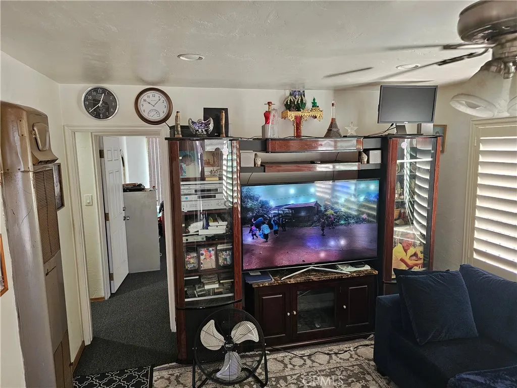 https://cdn.realtyfeed.com/cdn/127/307073761/0e7c5740049eddbc178267ef9baa0968.webp