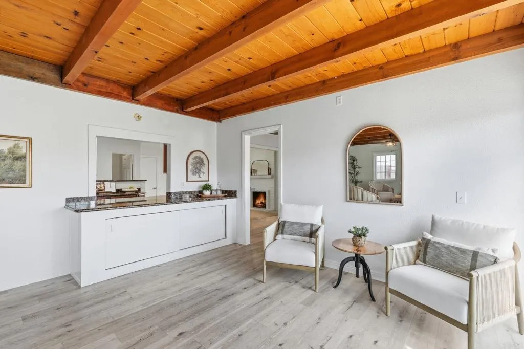 https://cdn.realtyfeed.com/cdn/127/307073766/1c5237580f7431d8814c58487cac94a4.webp
