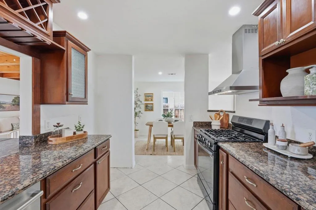 https://cdn.realtyfeed.com/cdn/127/307073766/3355c48a131fc192b90f63bec31283a1.webp