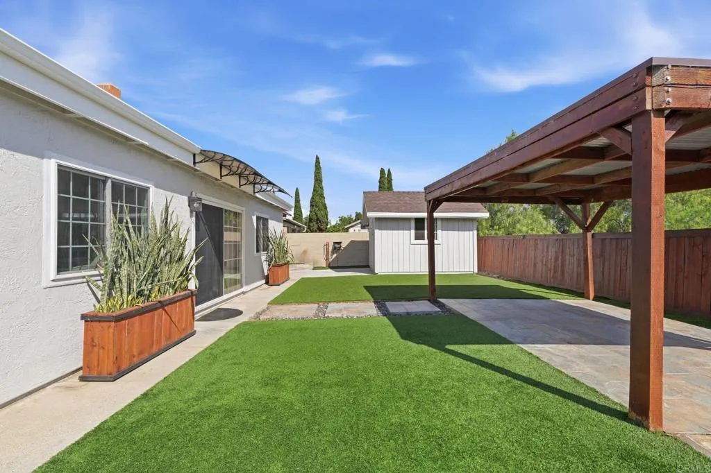 https://cdn.realtyfeed.com/cdn/127/307073766/68f6ae9a43335132152ced7879f44b70.webp