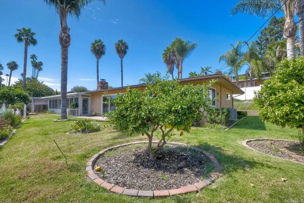 1418 Phillips Street, Vista, CA 92083 - Photo 3 of 34, Vista, CA