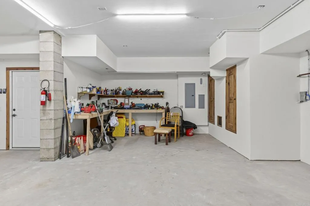 https://cdn.realtyfeed.com/cdn/127/307073811/e06384b2fd219ed8b15f7beaab8a993e.webp