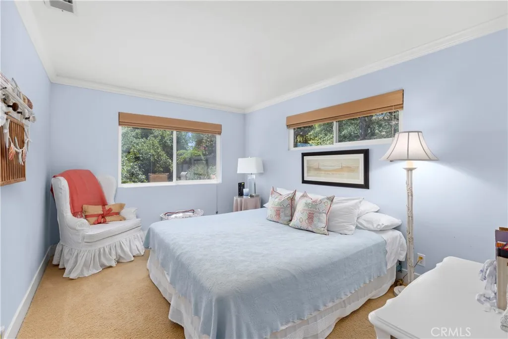 https://cdn.realtyfeed.com/cdn/127/307073873/047b01bc6f7bd6e3f9ab8a393eec4d73.webp
