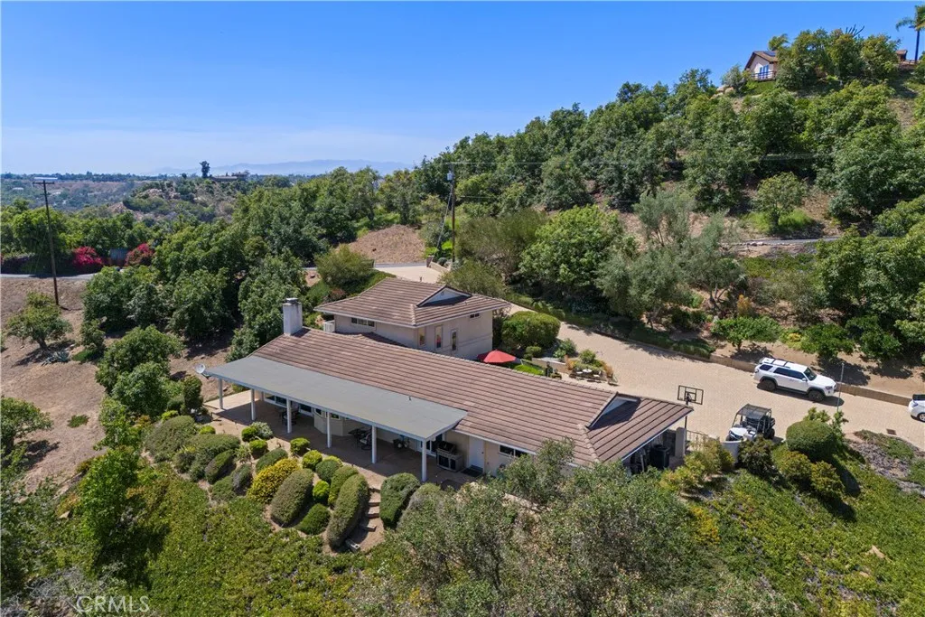 3237 Canonita Drive, Fallbrook, CA 92028 - Photo 4 of 57, Fallbrook, CA
