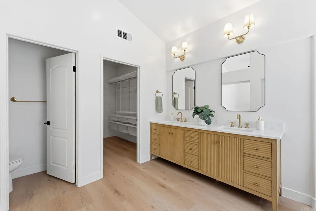 https://cdn.realtyfeed.com/cdn/127/307073917/04c95bec0c8004c7fca93694e0b670af.webp