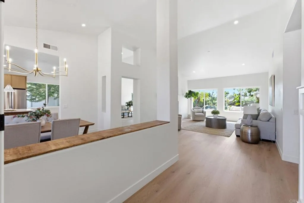 https://cdn.realtyfeed.com/cdn/127/307073917/21af0e756c1a28989fb8b69e2363d7e6.webp