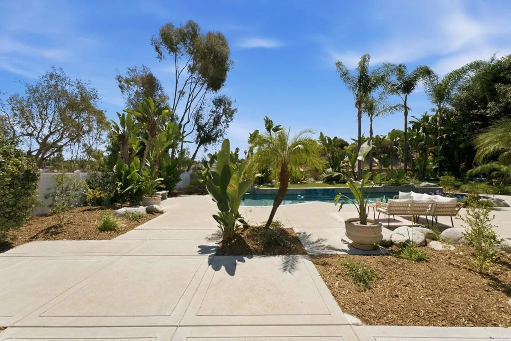 https://cdn.realtyfeed.com/cdn/127/307073917/721818d1f149d77e1c0cf256f92528f1.webp