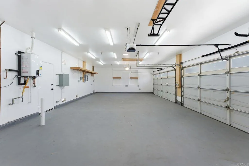 https://cdn.realtyfeed.com/cdn/127/307073917/c05d12ee91ea6c8979695ed9ca539b86.webp