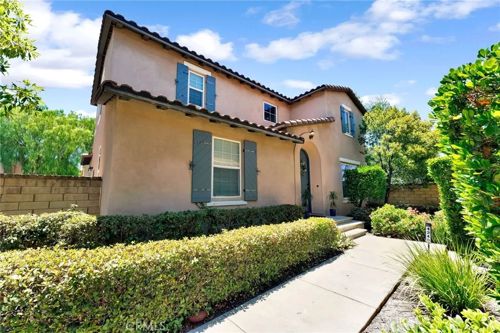 Corona, CA 92883