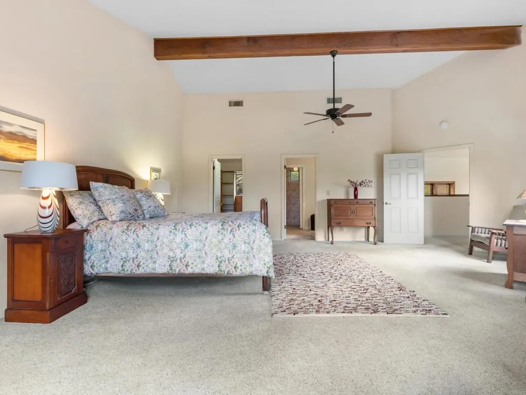 https://cdn.realtyfeed.com/cdn/127/307073951/09f2a0941f1a5c3e393fe81d9032f120.webp
