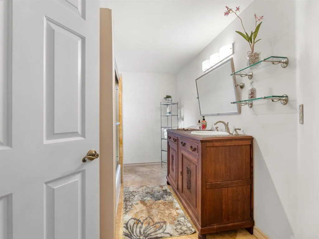 https://cdn.realtyfeed.com/cdn/127/307073951/c322972ee4e9fe066794fd4063165db5.webp