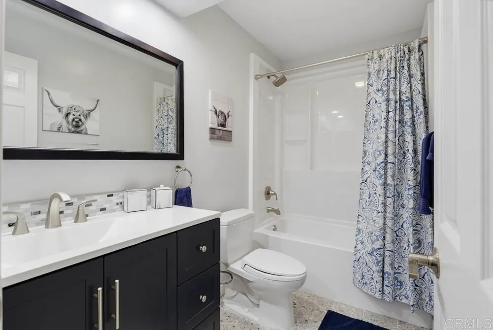 https://cdn.realtyfeed.com/cdn/127/307074003/ad18eb8417bb0c2ffcc662c34fa27a44.webp