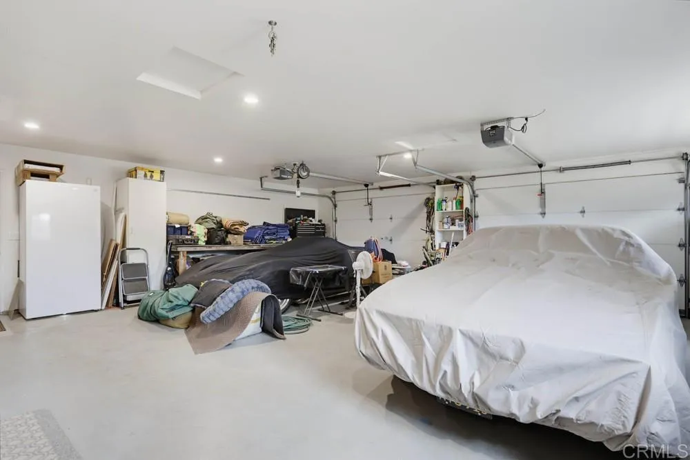 https://cdn.realtyfeed.com/cdn/127/307074003/cae57562386ff6014a31f55bba907254.webp