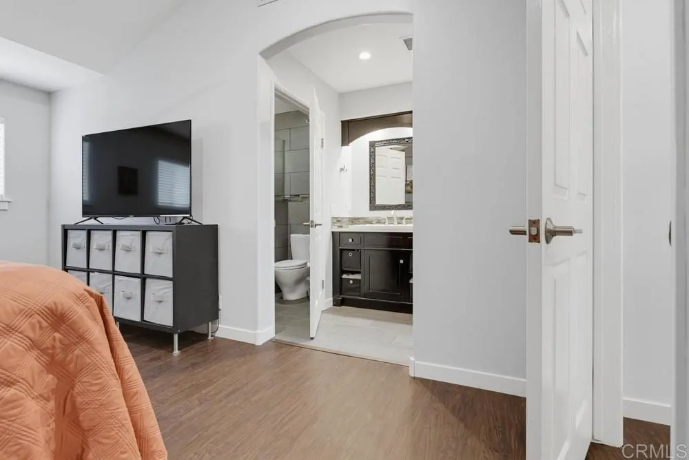 https://cdn.realtyfeed.com/cdn/127/307074003/d77f8287577c95e74e17868c39aefb5a.webp