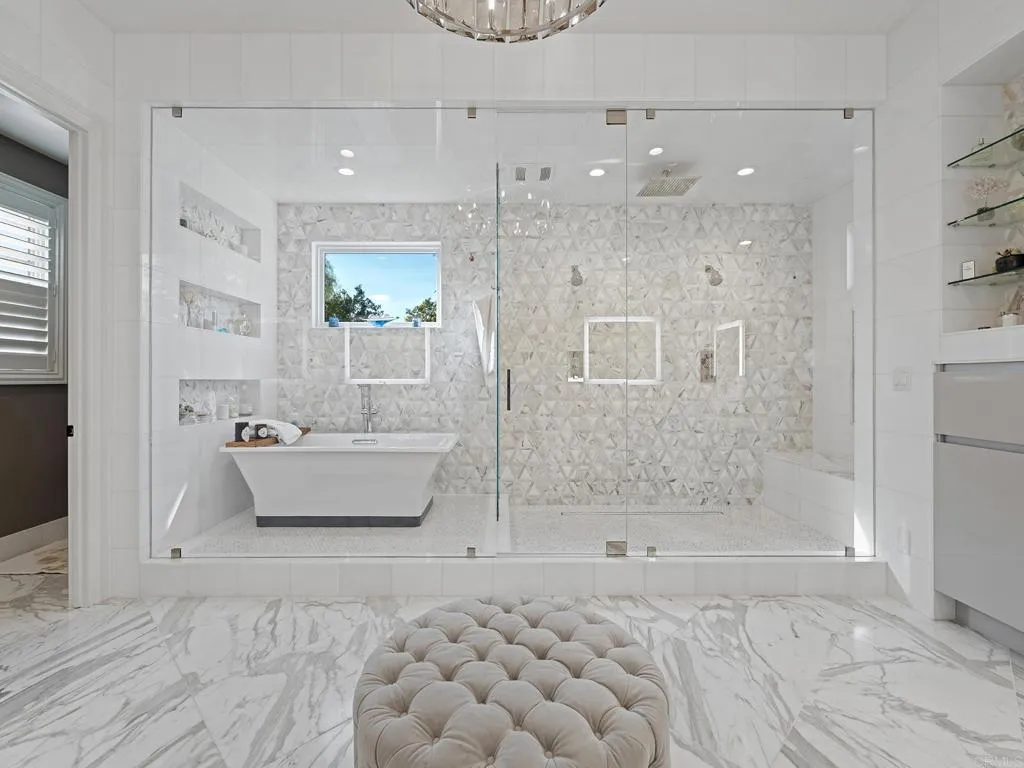 https://cdn.realtyfeed.com/cdn/127/307074035/203abe23b36bd9d9e049b9d4ba6f603e.webp