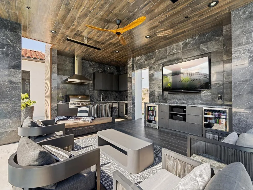 https://cdn.realtyfeed.com/cdn/127/307074035/658bd7267a022552afbd79c784eb06dd.webp