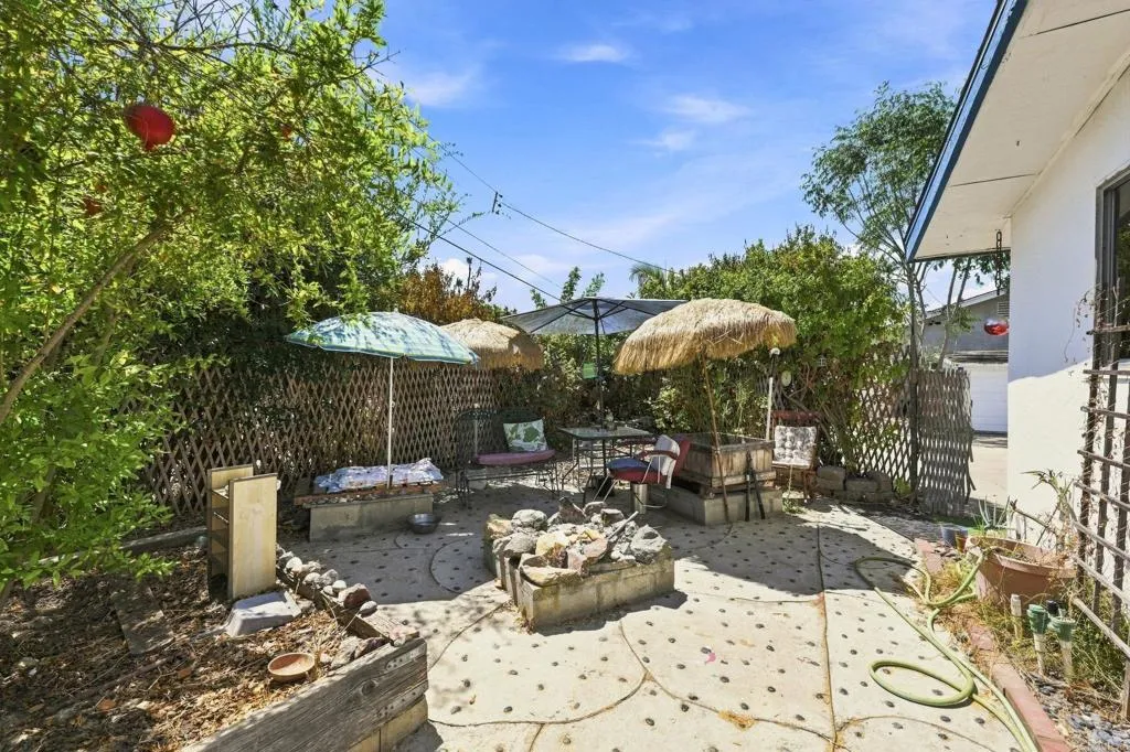 https://cdn.realtyfeed.com/cdn/127/307074046/c6ef2a828b1434f40371a912a88264c8.webp