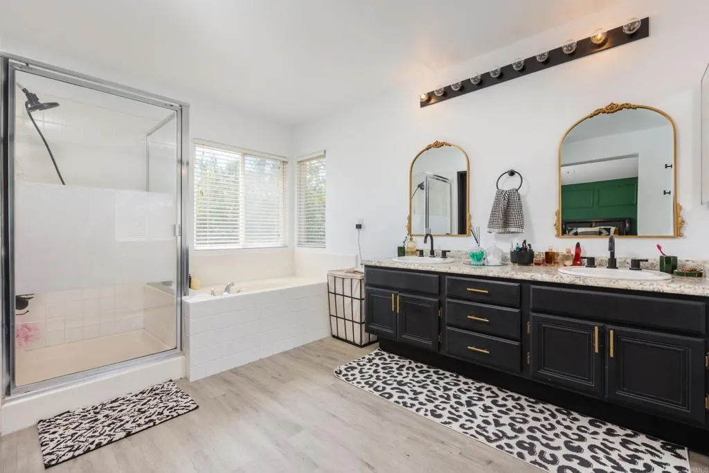 https://cdn.realtyfeed.com/cdn/127/307074047/c9b392298860c5ca52e8204cc0544298.webp