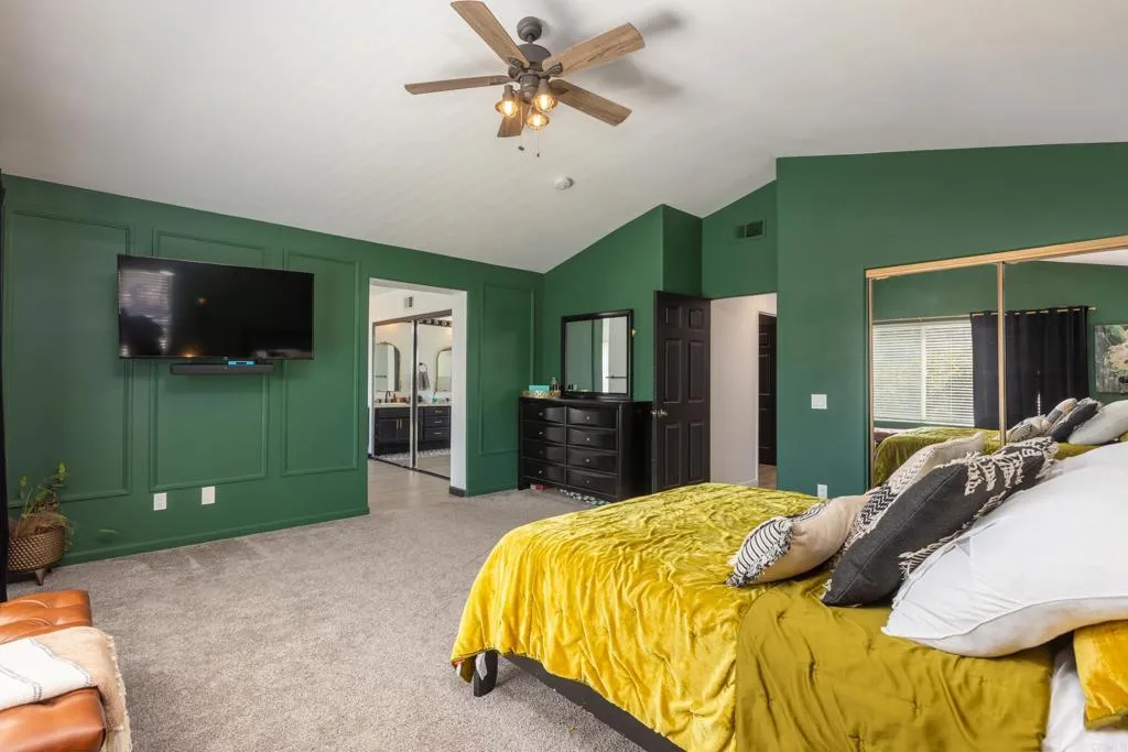 https://cdn.realtyfeed.com/cdn/127/307074047/cd52ea9a2d52e723cf0840cfc967e789.webp