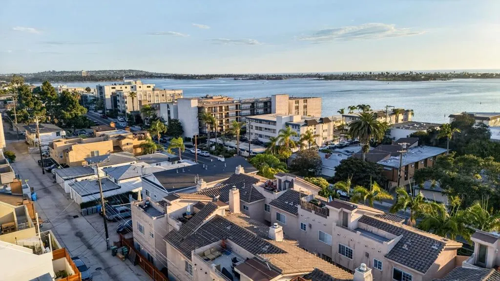 https://cdn.realtyfeed.com/cdn/127/307074050/100d36afb8ab13ed2b536d80b3641efc.webp