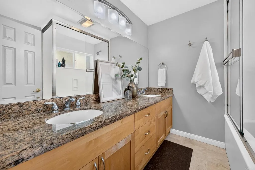 https://cdn.realtyfeed.com/cdn/127/307074050/539ca06ada754e1f4082de4f7d3b0e60.webp