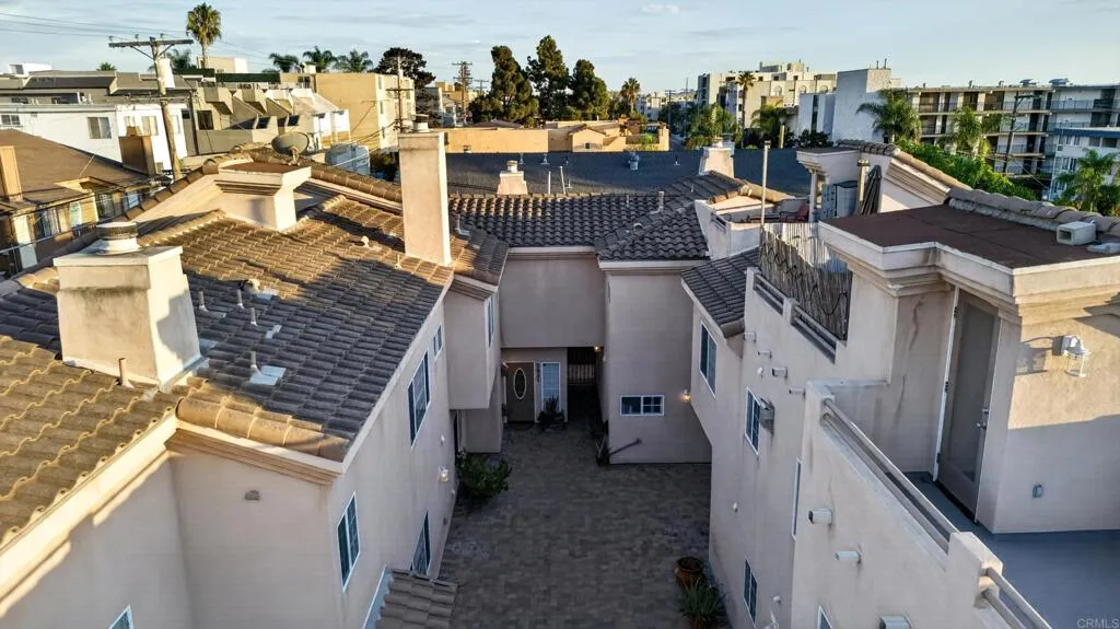 https://cdn.realtyfeed.com/cdn/127/307074050/cf28059eafe8cde89788da10bd6f0a83.webp