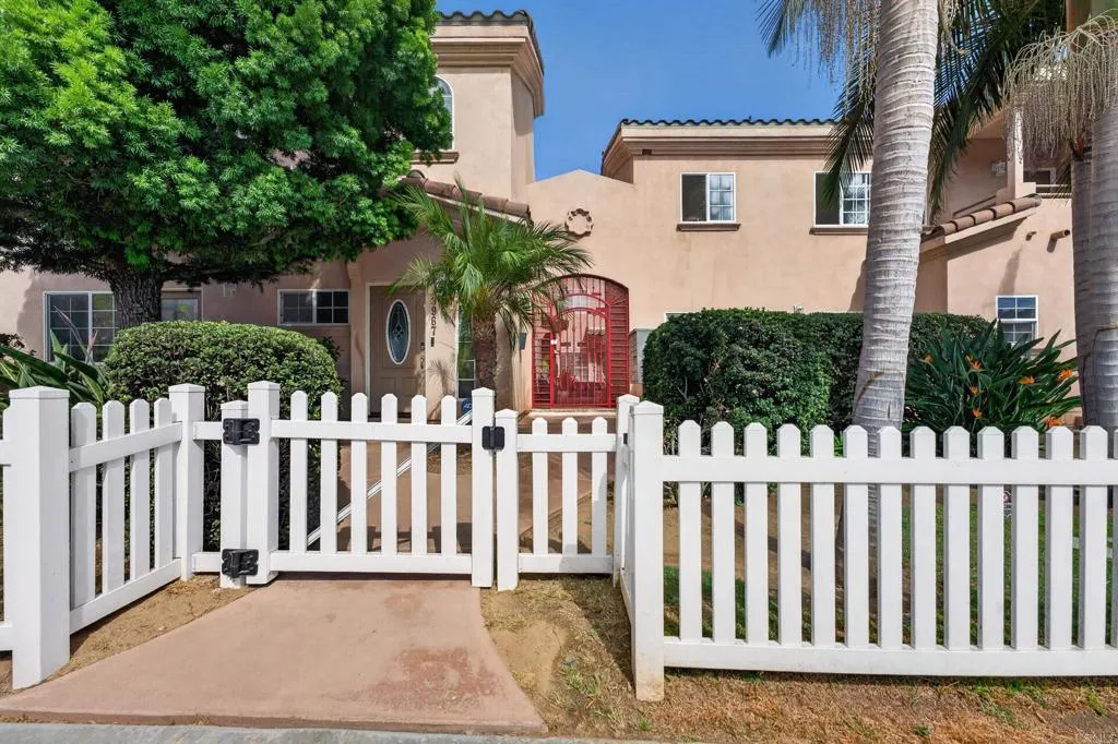 https://cdn.realtyfeed.com/cdn/127/307074050/dd4fbbea8e4271bbda588ee7a6a8f4ab.webp