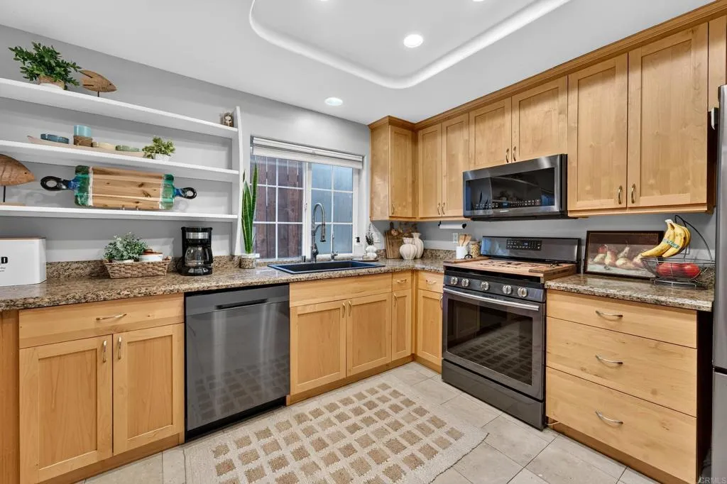https://cdn.realtyfeed.com/cdn/127/307074050/e2662e9bc6ce0dc0e282d266e9359a33.webp