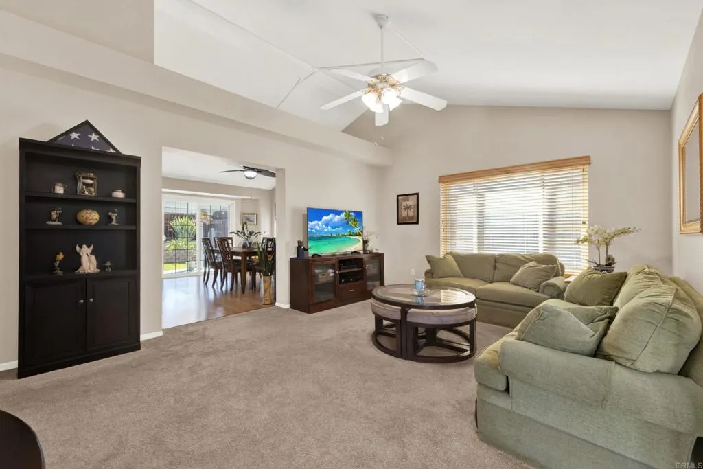 https://cdn.realtyfeed.com/cdn/127/307074100/0449bd1880a8ff0585e25f3eb17459ff.webp