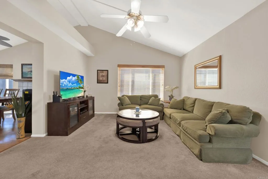 https://cdn.realtyfeed.com/cdn/127/307074100/1e820b5cf54dd07e849250961b7d9b9a.webp