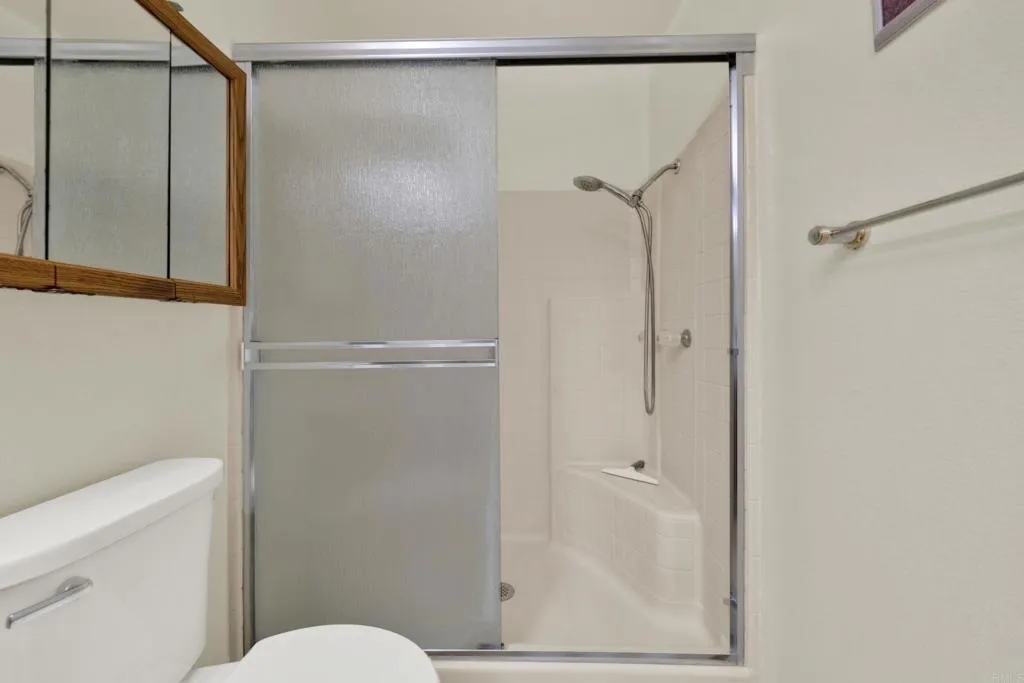 https://cdn.realtyfeed.com/cdn/127/307074100/c43b7b057f9c820f9f1903acf73dcb1a.webp