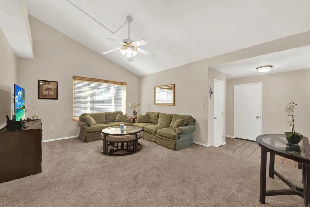 https://cdn.realtyfeed.com/cdn/127/307074100/ed7beabab354f498e2330f4101789ac5.webp