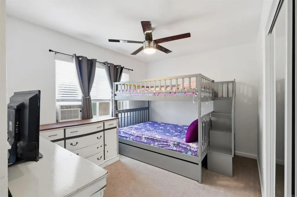 https://cdn.realtyfeed.com/cdn/127/307074142/fd2eaa106659775e6e584c19e3709e8e.webp