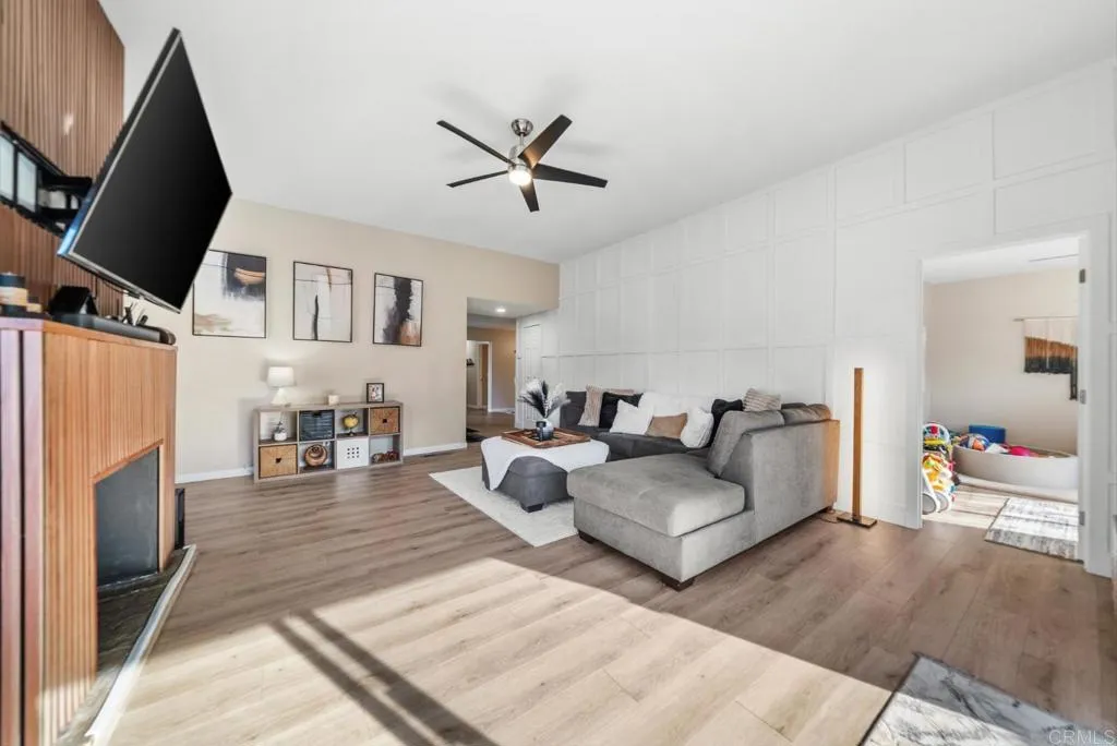 https://cdn.realtyfeed.com/cdn/127/307074184/0c8ff8474ea4cd0b4225a7319f84eb76.webp