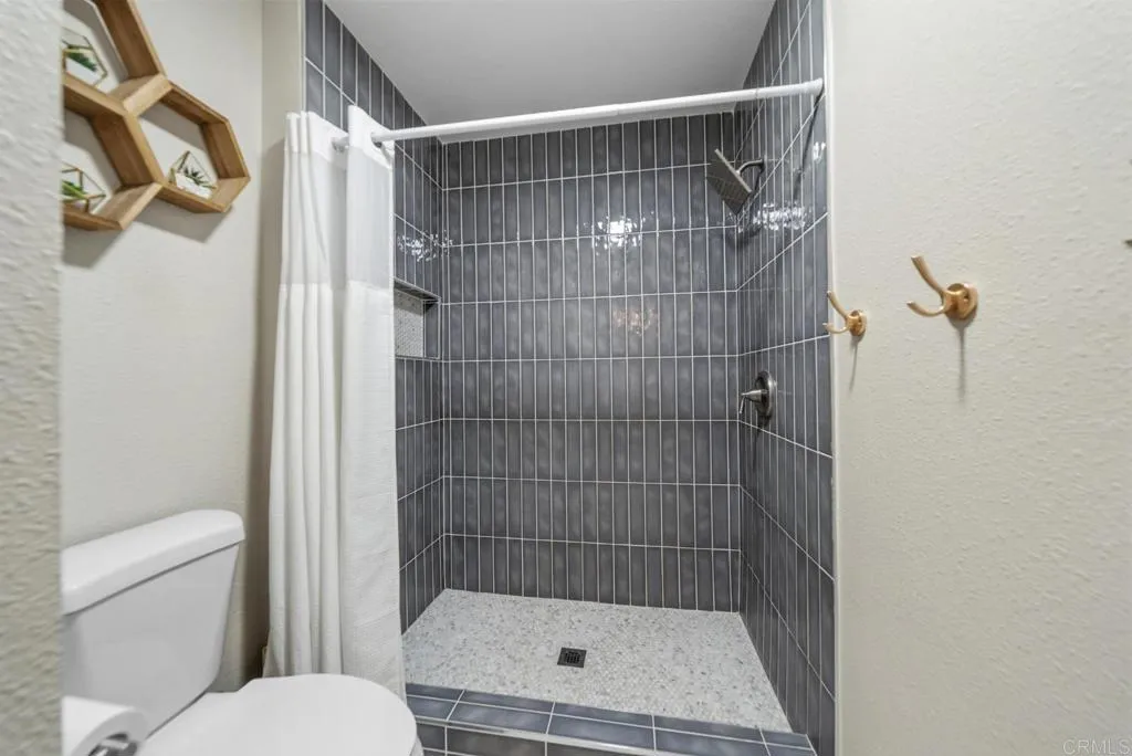 https://cdn.realtyfeed.com/cdn/127/307074184/56b2baff06bdd98b06eeb9cc398c7801.webp
