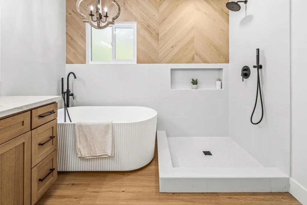 https://cdn.realtyfeed.com/cdn/127/307074214/af87370538e318331c29e296c948e987.webp